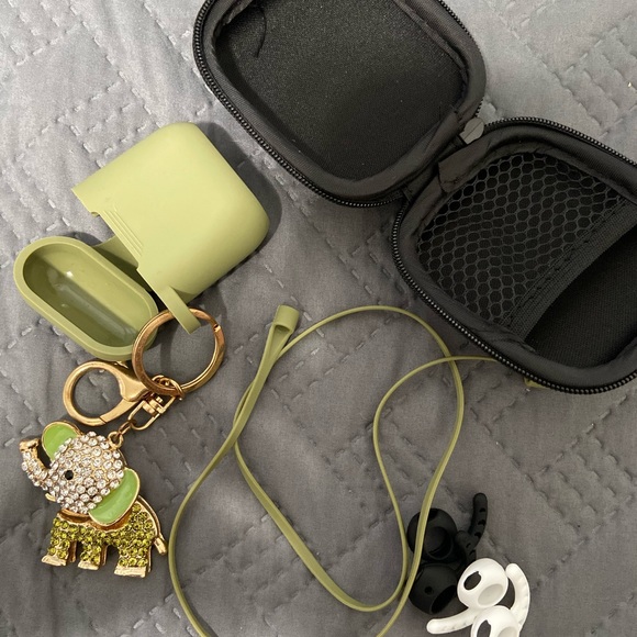 Accessories - Airpod Case
